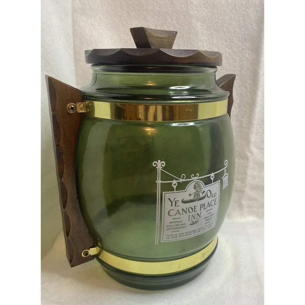 Vintage Siestaware Pitcher Barrel Shaped Glass Container Wood Lid &Handle 10”x9”